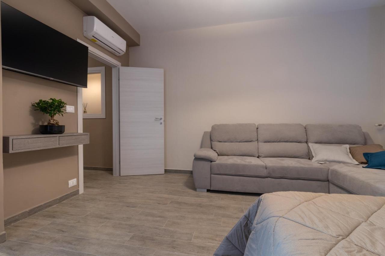 V B M Apartment Бари Экстерьер фото